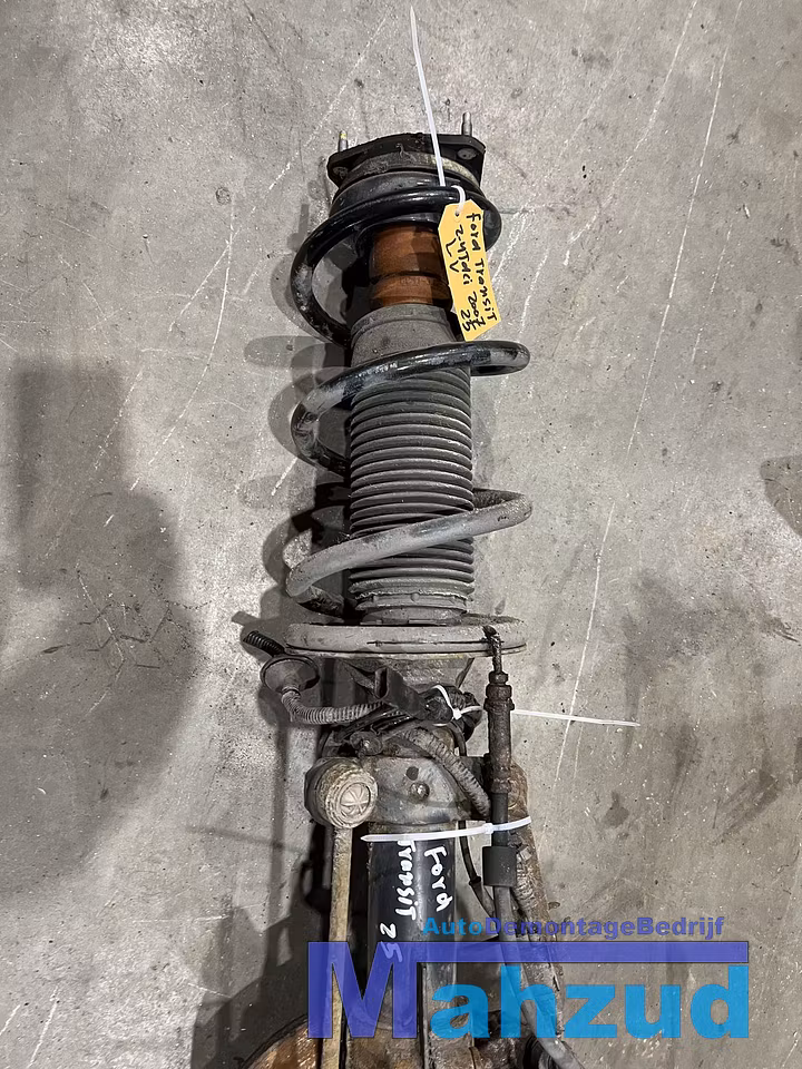 Koop Veerpoot compleet | Enkel bij Autodemontagebedrijf Mahzud