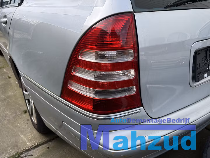 MERCEDES C-KLASSE COMBI S203 Zilver C775 links achterlicht 2001-2007 image 1
