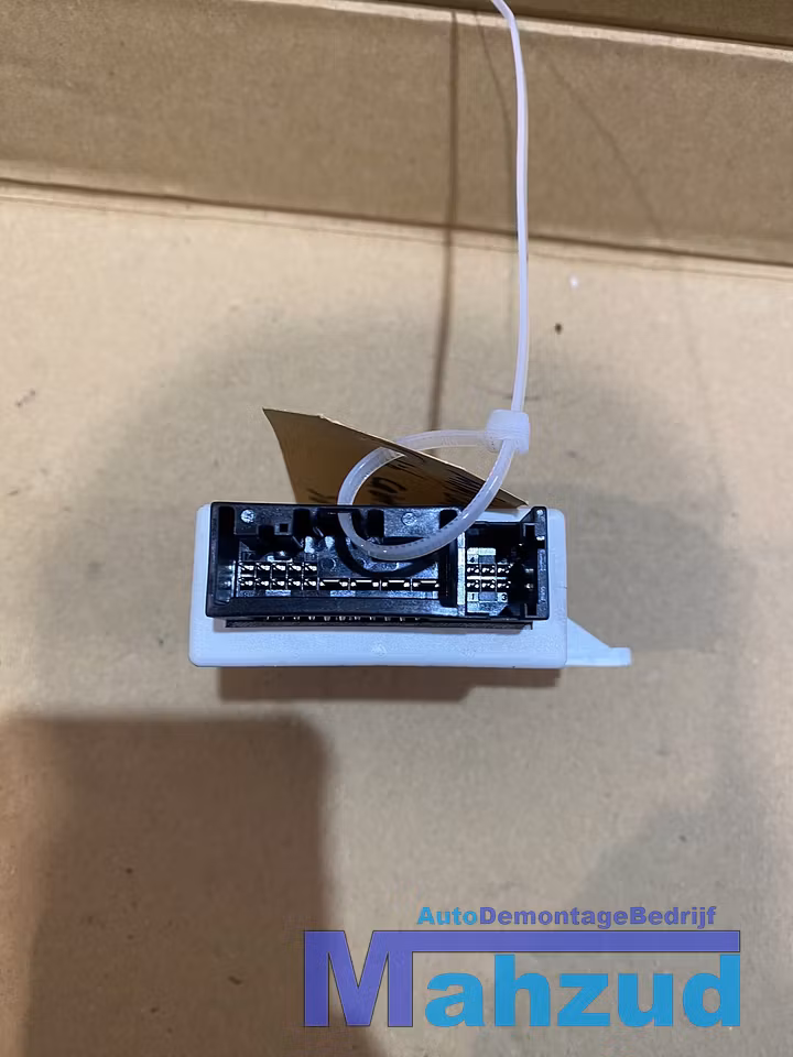 Koop Cabriokap module bij Autodemontagebedrijf Mahzud