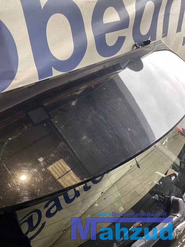 Koop Achterklep | Achterdeur bij Autodemontagebedrijf Mahzud