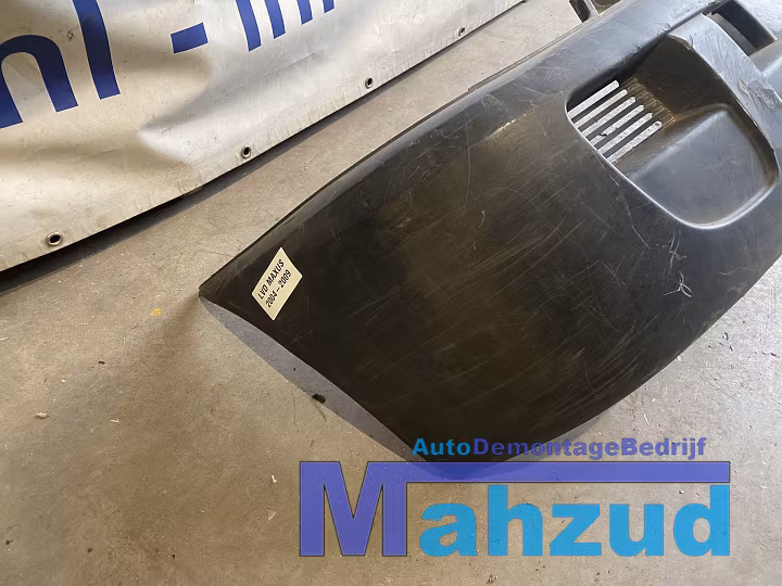 Koop Voorbumper bij Autodemontagebedrijf Mahzud