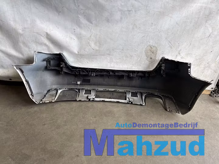 Koop Achterbumper bij Autodemontagebedrijf Mahzud