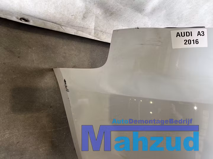 Koop Achterbumper bij Autodemontagebedrijf Mahzud