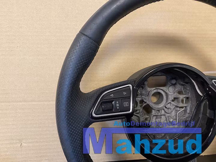 Koop Stuurwiel bij Autodemontagebedrijf Mahzud