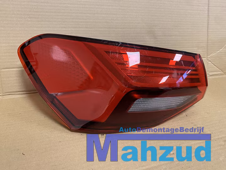 Koop Achterlicht | Enkel bij Autodemontagebedrijf Mahzud