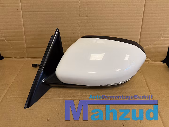 Koop Binnenspiegel bij Autodemontagebedrijf Mahzud