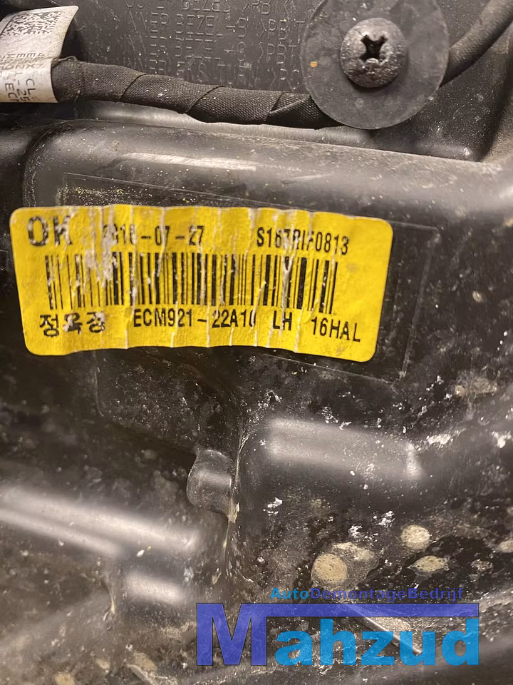 Koop Koplamp | Enkel bij Autodemontagebedrijf Mahzud