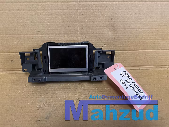 Koop Radio bij Autodemontagebedrijf Mahzud