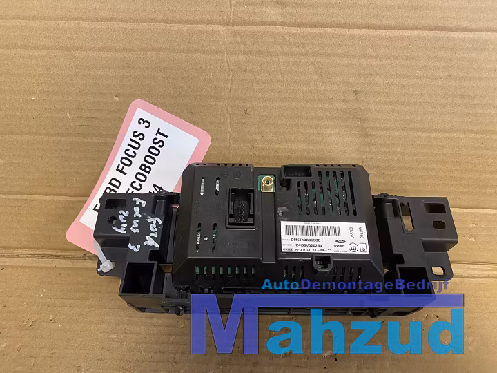 Koop Radio bij Autodemontagebedrijf Mahzud