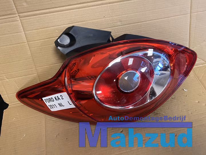 Koop Achterlicht | Enkel bij Autodemontagebedrijf Mahzud