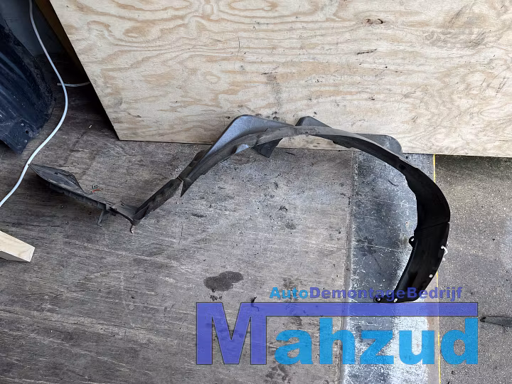 Koop Binnenscherm | Wielkast | Modderkuip bij Autodemontagebedrijf Mahzud