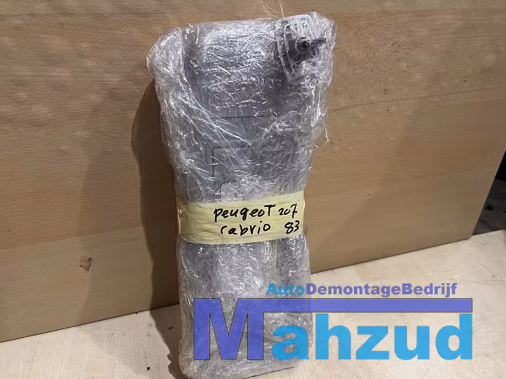 Koop Zonneklep | Links en Rechts bij Autodemontagebedrijf Mahzud