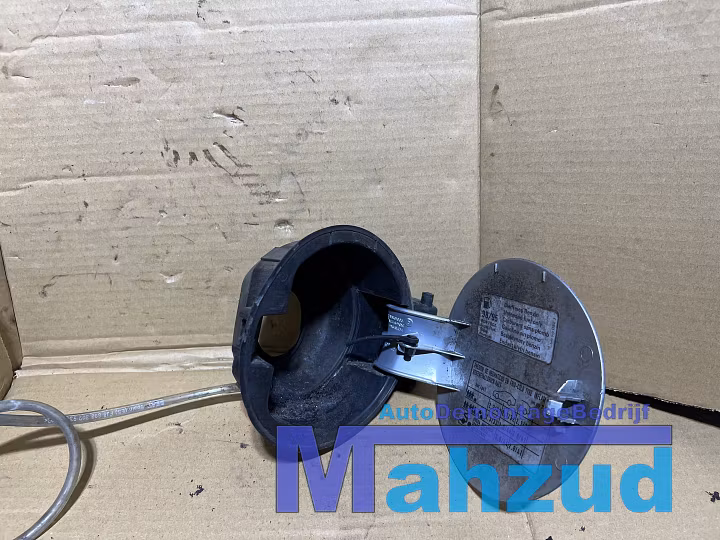 Koop Tankklep bij Autodemontagebedrijf Mahzud