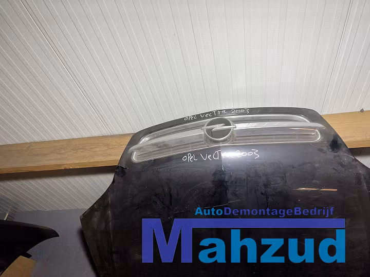 Koop Motorkap bij Autodemontagebedrijf Mahzud