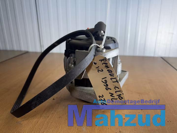 Renault clio 1 1.2 dynamo 1990-1998 image 1