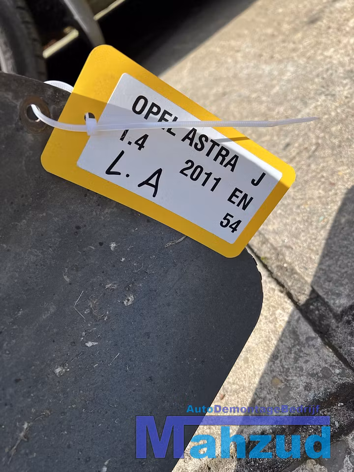 Koop Binnenscherm | Wielkast | Modderkuip bij Autodemontagebedrijf Mahzud