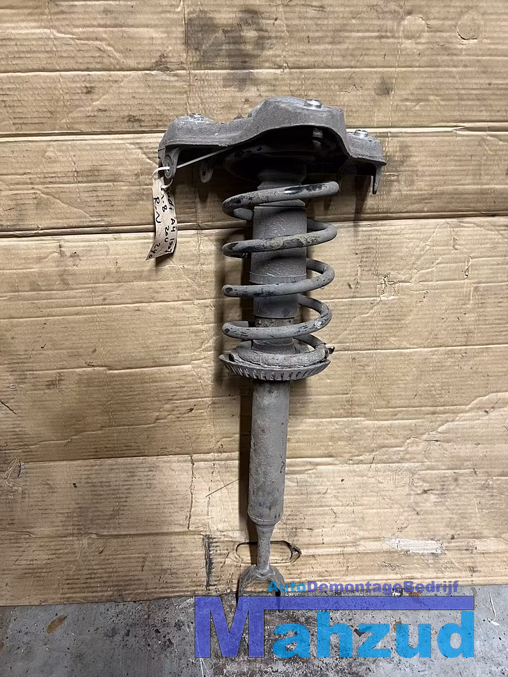 Koop Veerpoot compleet | Enkel bij Autodemontagebedrijf Mahzud