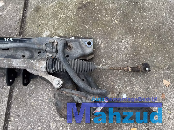 Koop Subframe bij Autodemontagebedrijf Mahzud