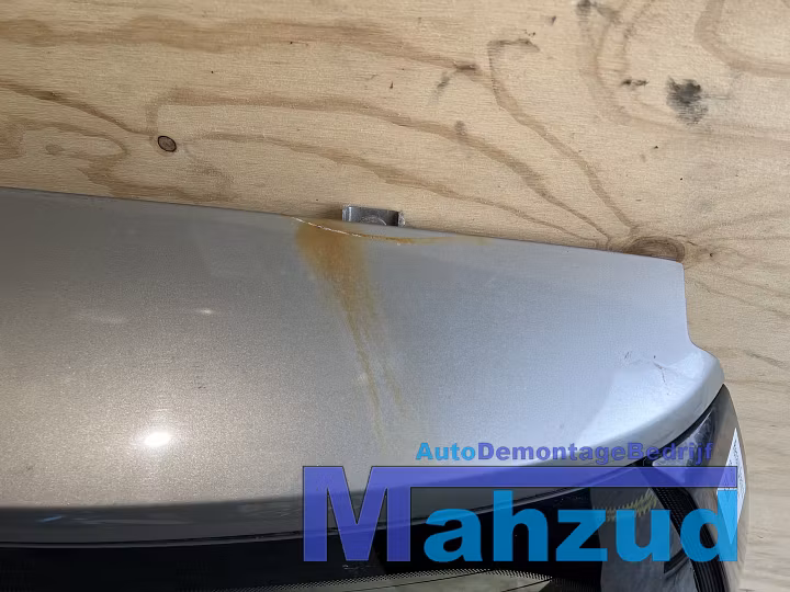 Koop Achterklep | Achterdeur bij Autodemontagebedrijf Mahzud