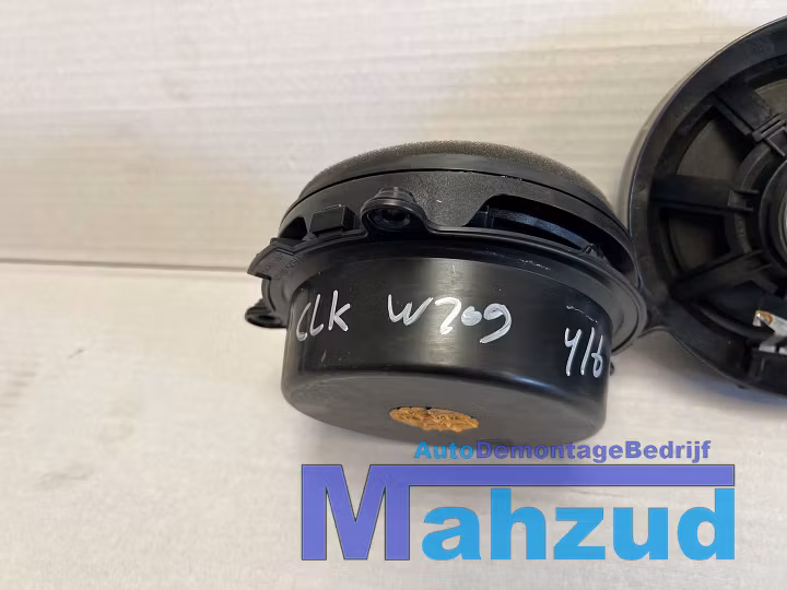 Koop Speaker | Enkel bij Autodemontagebedrijf Mahzud