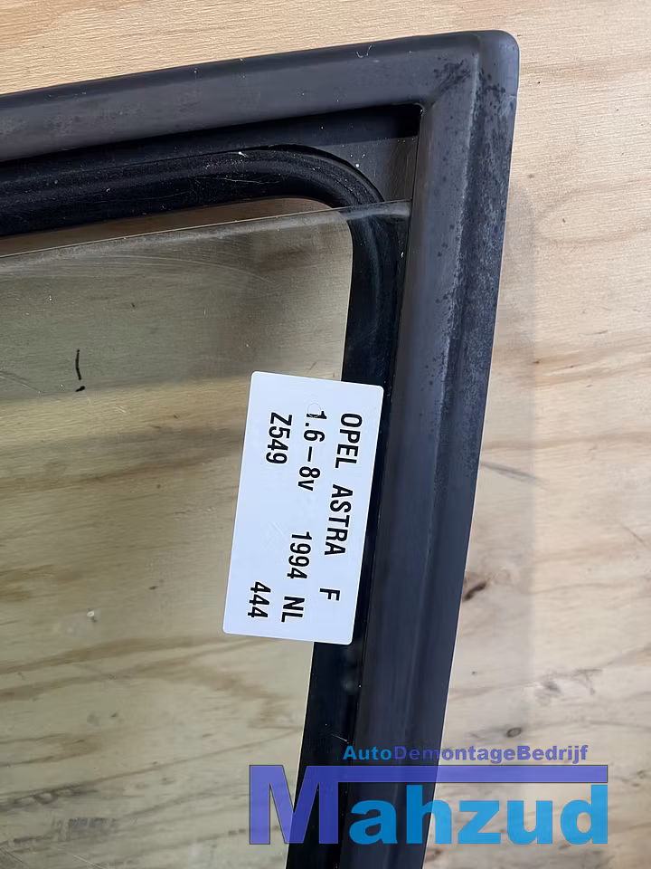 Koop Portier | Deur | Enkel bij Autodemontagebedrijf Mahzud