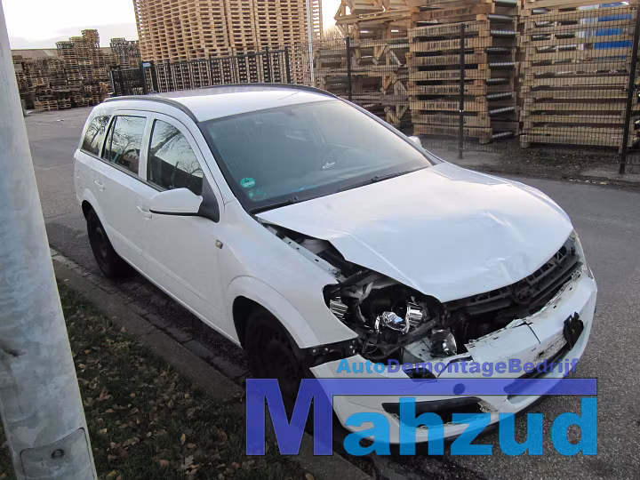 Koop Demontage auto bij Autodemontagebedrijf Mahzud