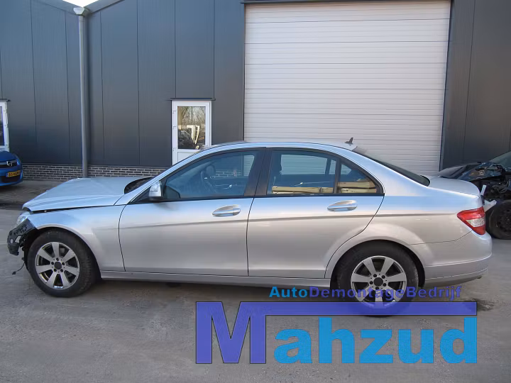 Koop Demontage auto bij Autodemontagebedrijf Mahzud