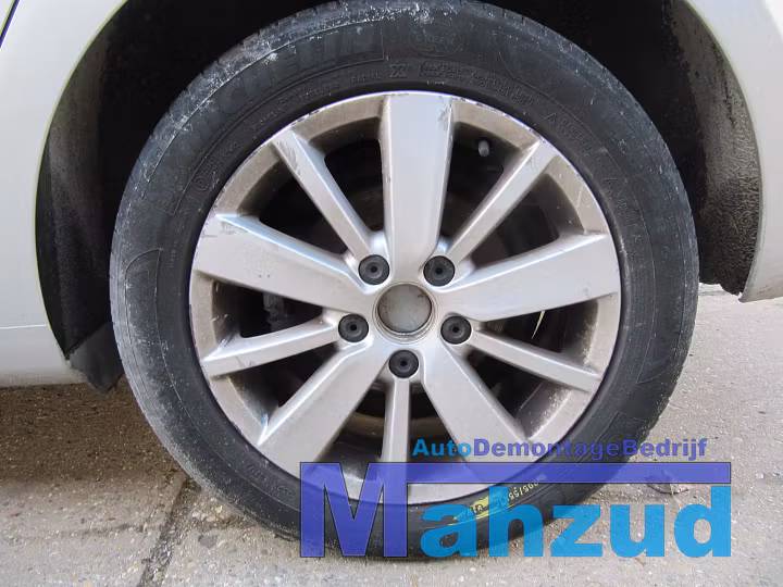 Koop Demontage auto bij Autodemontagebedrijf Mahzud