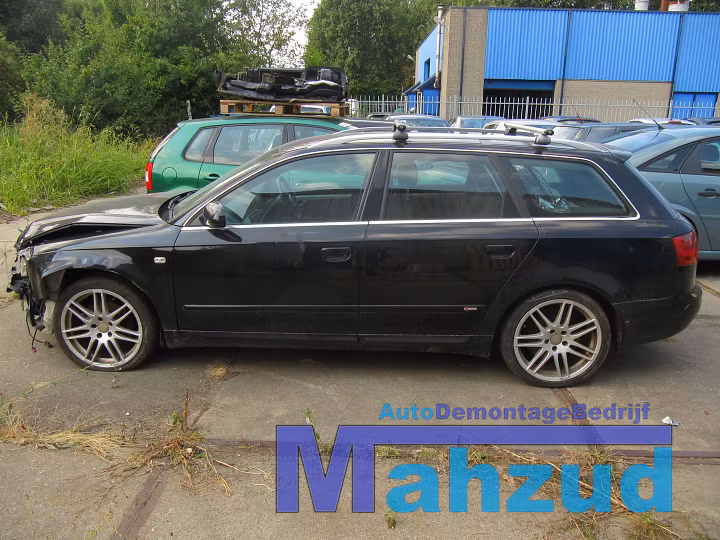 Koop Compleet interieur bij Autodemontagebedrijf Mahzud