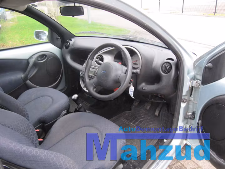 Koop Compleet interieur bij Autodemontagebedrijf Mahzud