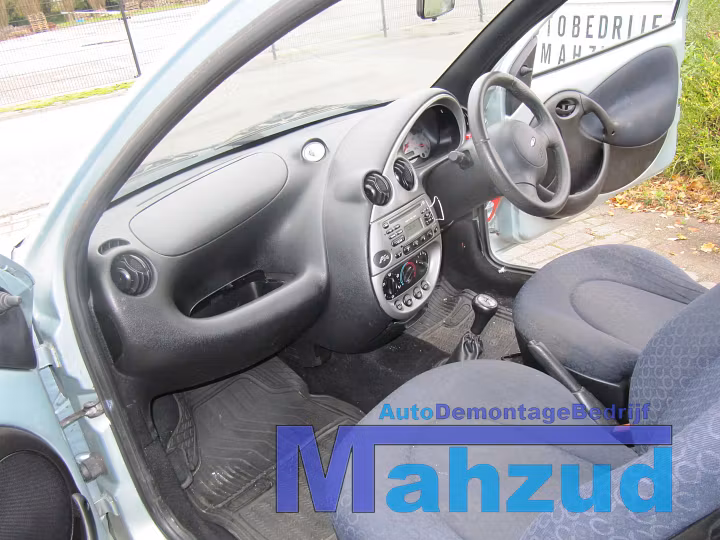 Koop Compleet interieur bij Autodemontagebedrijf Mahzud