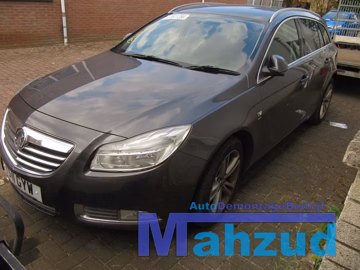 Koop Compleet interieur bij Autodemontagebedrijf Mahzud