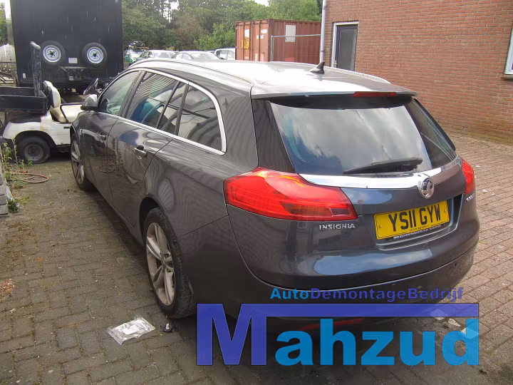 Koop Compleet interieur bij Autodemontagebedrijf Mahzud