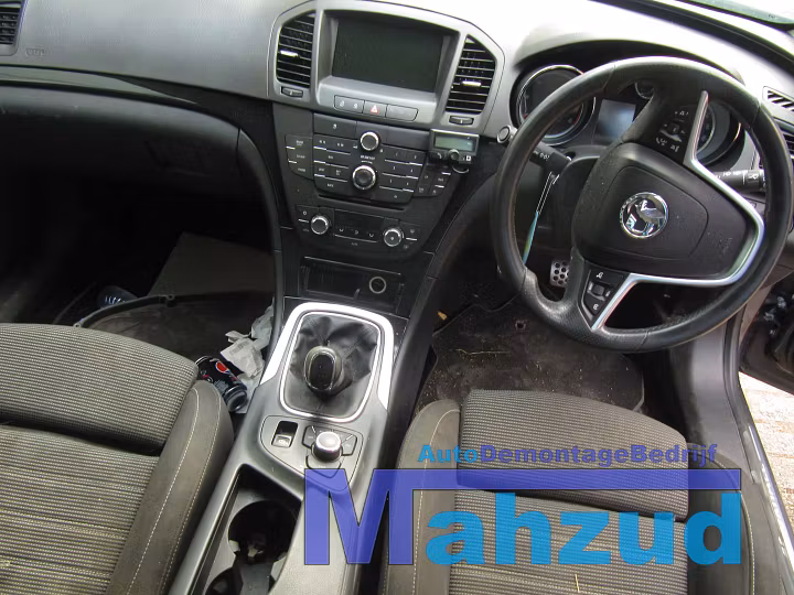 Koop Compleet interieur bij Autodemontagebedrijf Mahzud