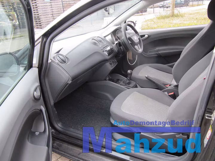 Koop Compleet interieur bij Autodemontagebedrijf Mahzud