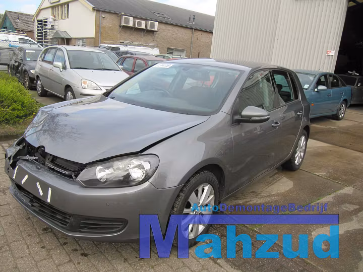 Koop Compleet interieur bij Autodemontagebedrijf Mahzud