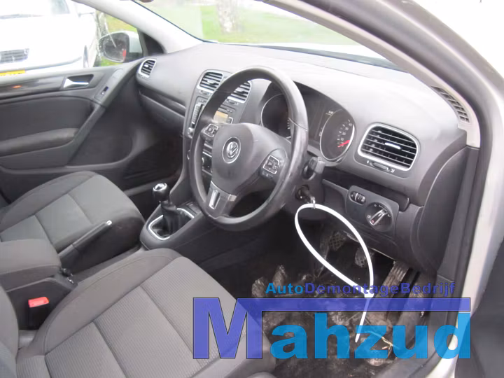 Koop Compleet interieur bij Autodemontagebedrijf Mahzud