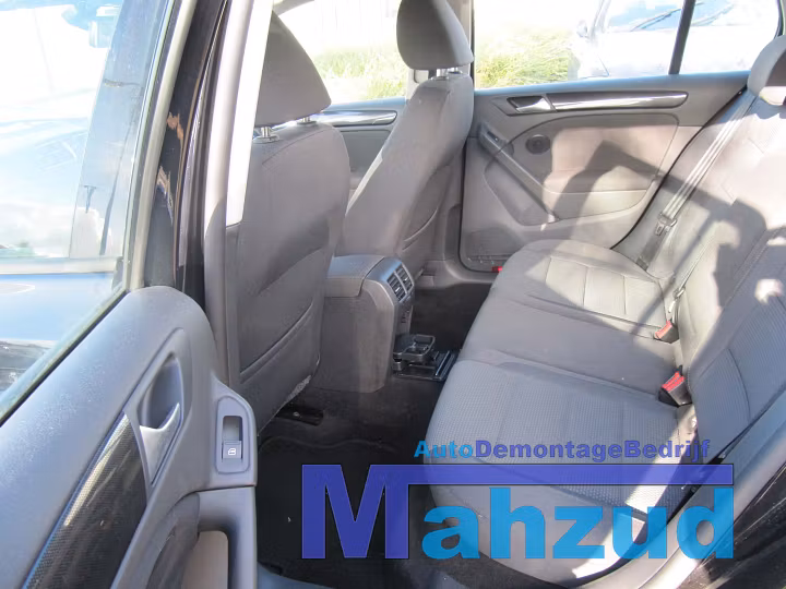 Koop Compleet interieur bij Autodemontagebedrijf Mahzud