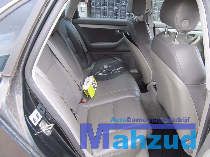 Koop Compleet interieur bij Autodemontagebedrijf Mahzud