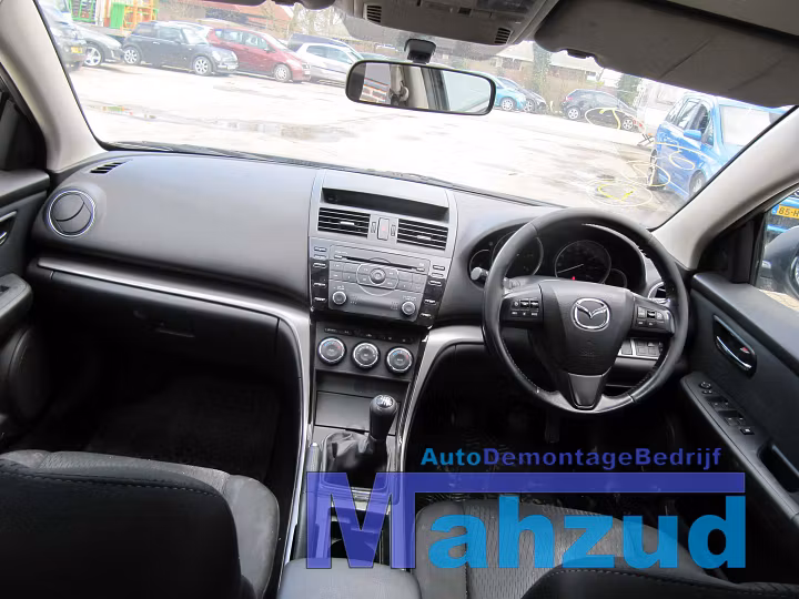 Koop Compleet interieur bij Autodemontagebedrijf Mahzud