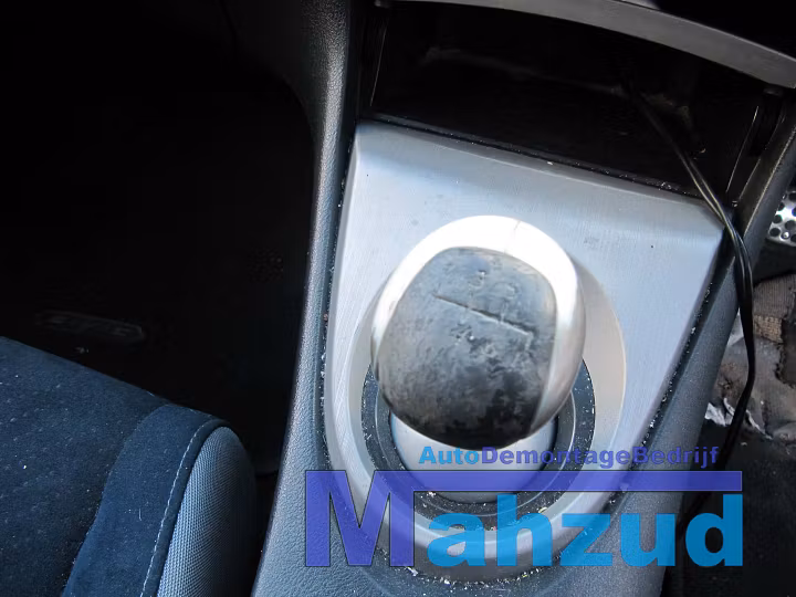 Koop Compleet interieur bij Autodemontagebedrijf Mahzud