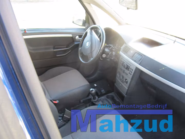 Koop Compleet interieur bij Autodemontagebedrijf Mahzud