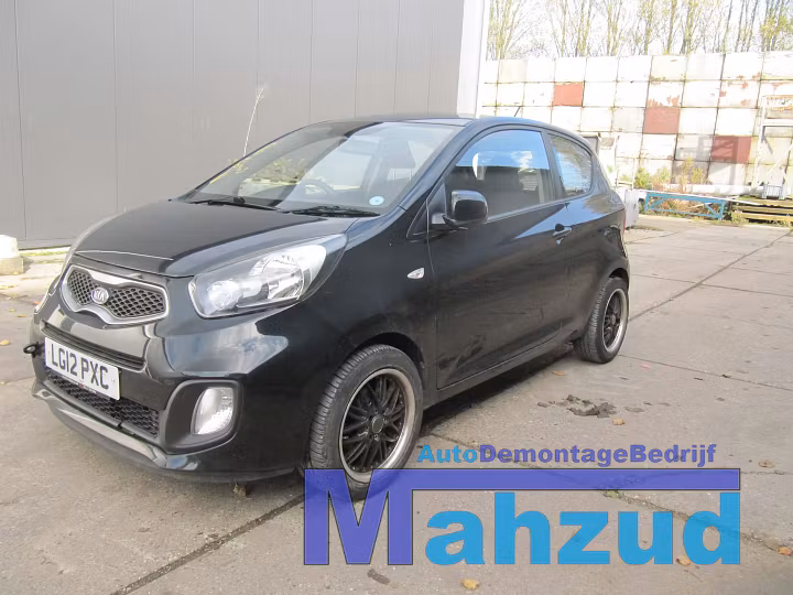 Koop Compleet interieur bij Autodemontagebedrijf Mahzud