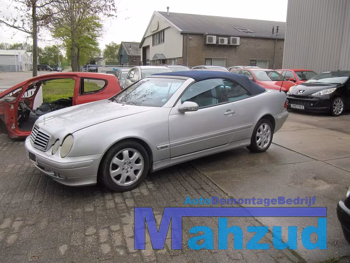 Koop Motorblok | Kaal bij Autodemontagebedrijf Mahzud