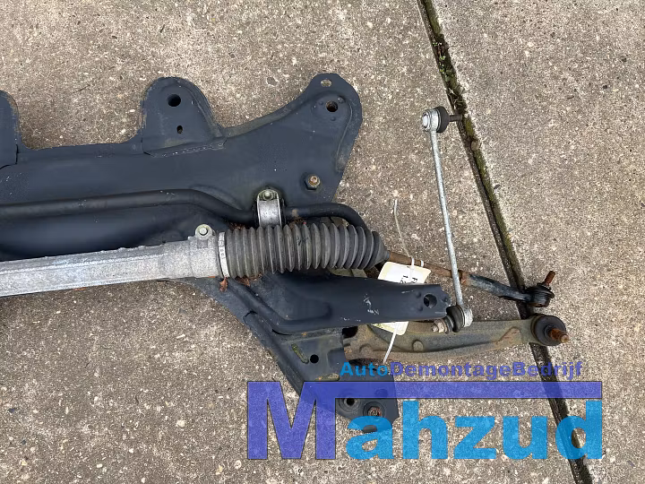 Koop Subframe bij Autodemontagebedrijf Mahzud