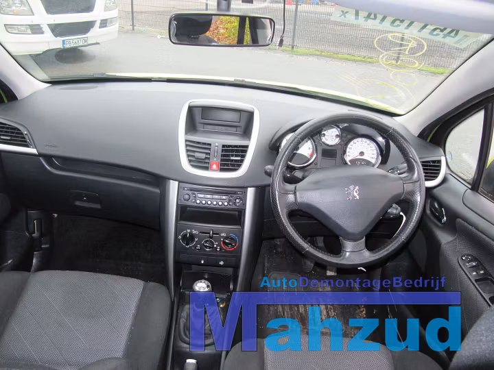 Koop Motorblok | Kaal bij Autodemontagebedrijf Mahzud