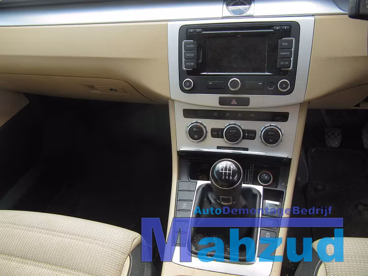 Koop Motorblok | Kaal bij Autodemontagebedrijf Mahzud