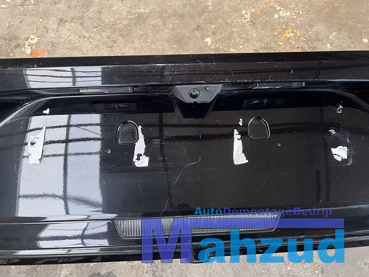 Koop Achterbumper bij Autodemontagebedrijf Mahzud