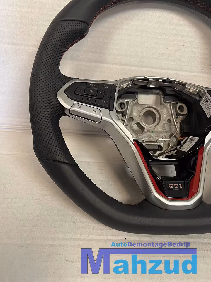 Koop Stuurwiel bij Autodemontagebedrijf Mahzud