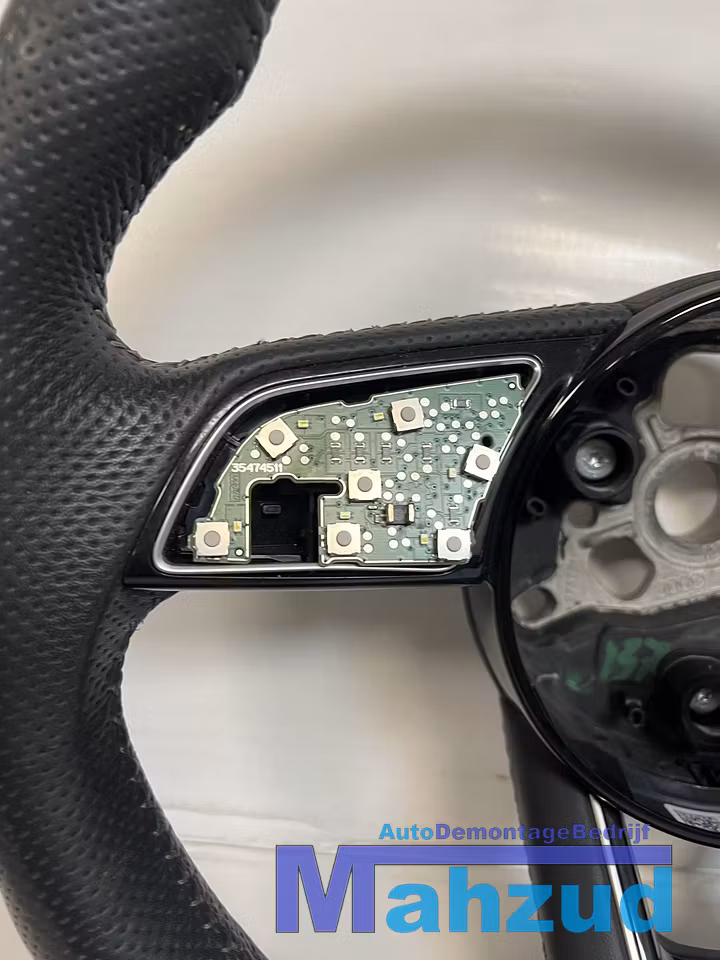 Koop Stuurwiel bij Autodemontagebedrijf Mahzud